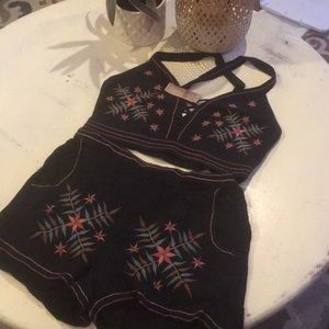 Embroidered crop top